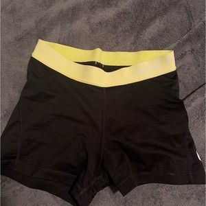 Nike Pros black